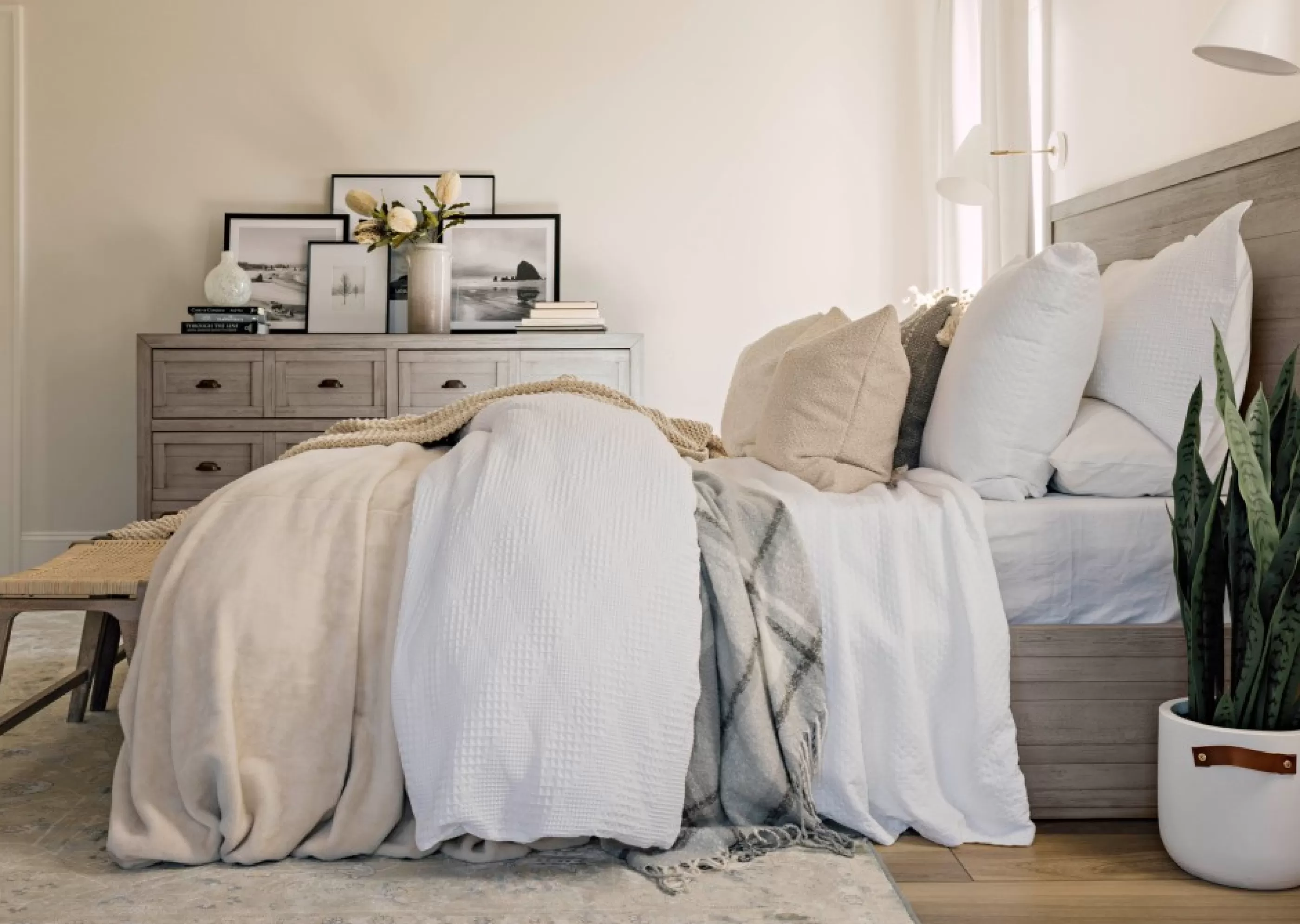 unavailable Bed Linens*Sinclair Duvet Sets - White